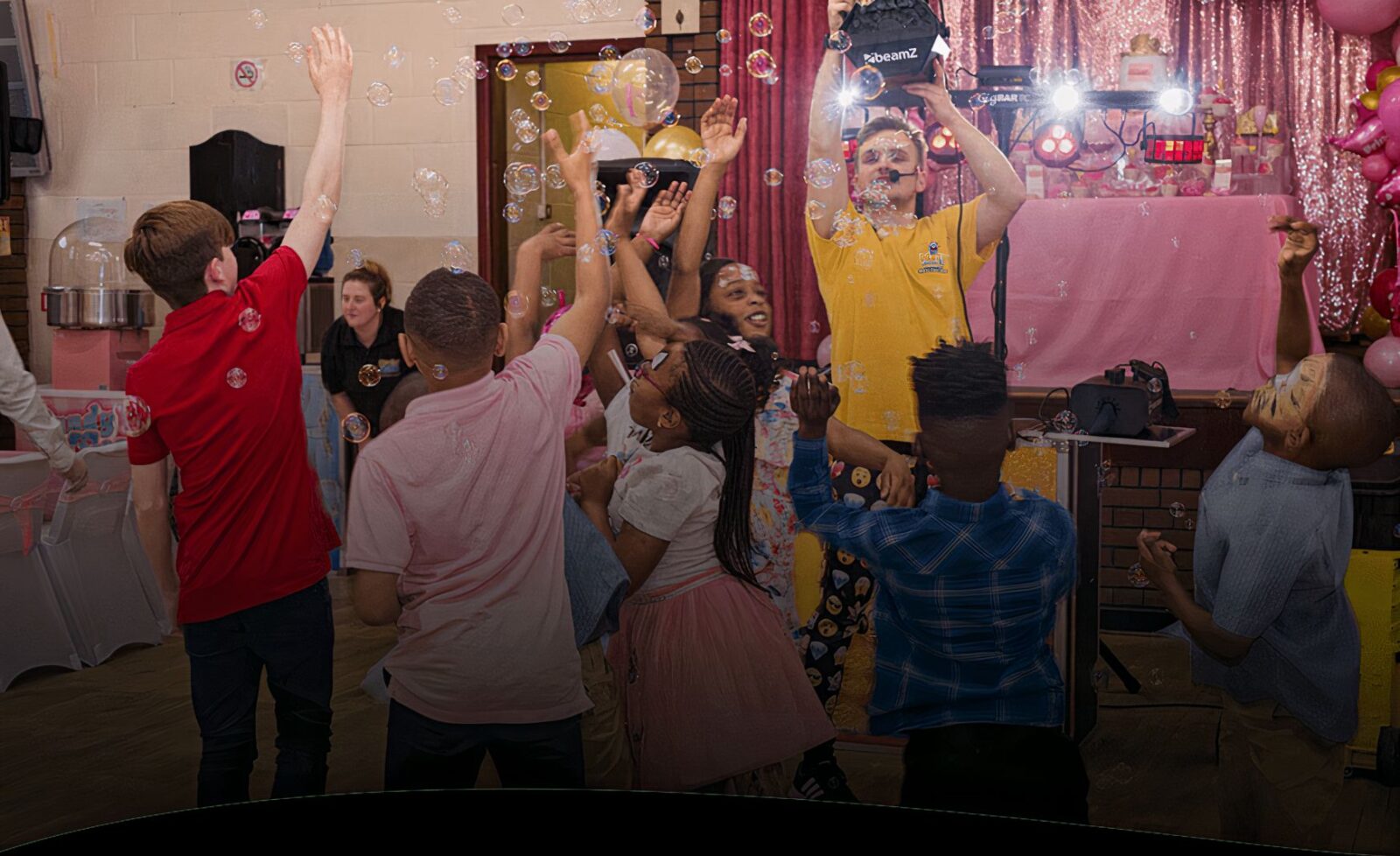 party monster entertainer children entertainer